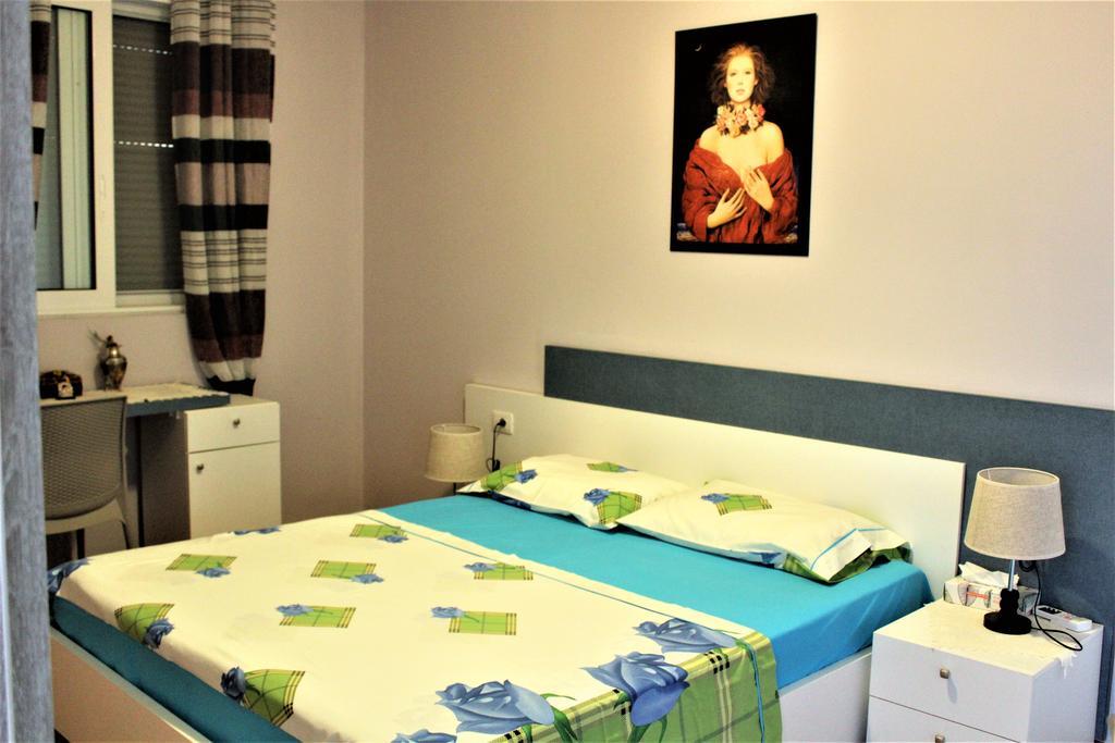 Seaside Apartment Саранде Екстериор снимка
